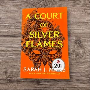 A Court of Silver Flames Book